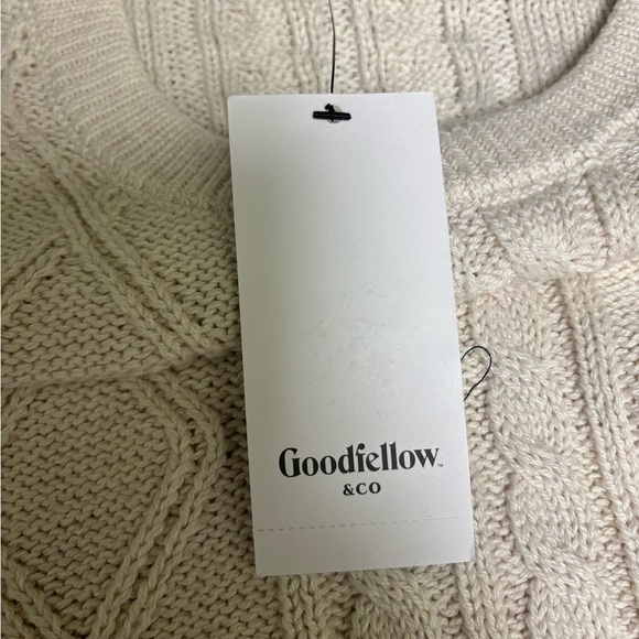 Cream Colored Goodfellow & Co Sweater - Picture 4 of 6